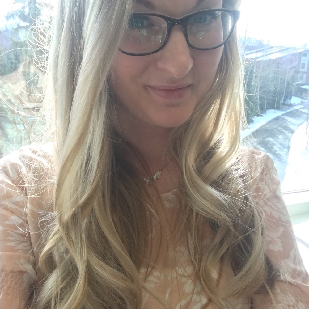 Meet your Posher, Jax